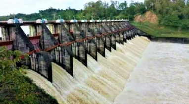 ১৫ দিন পর বন্ধ হলো রাঙ্গামাটির কাপ্তাই বাঁধের ১৬ জলকপাট